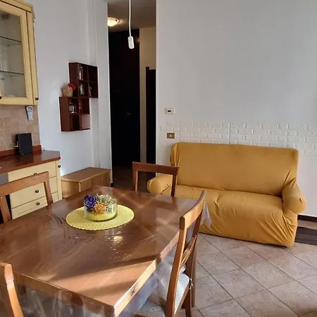 Casa Anna - Piano T E Giardino شقة مودينا