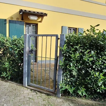 شقة Casa Anna - Piano T E Giardino *