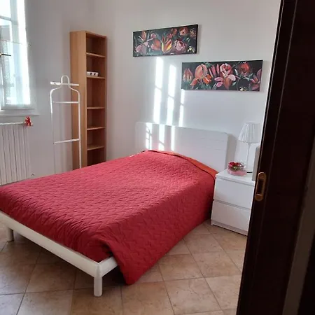 Apartment Casa Anna - Piano T E Giardino Modena