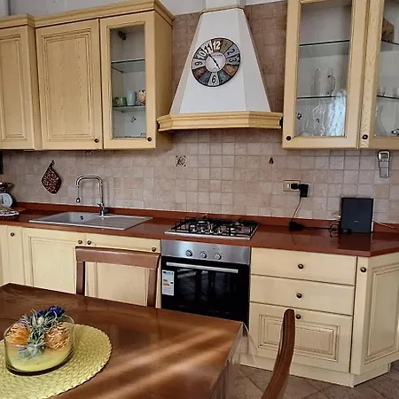 Casa Anna - Piano T E Giardino *