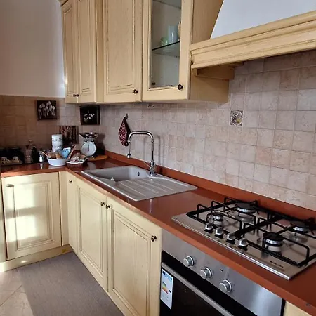 Casa Anna - Piano T E Giardino Apartment