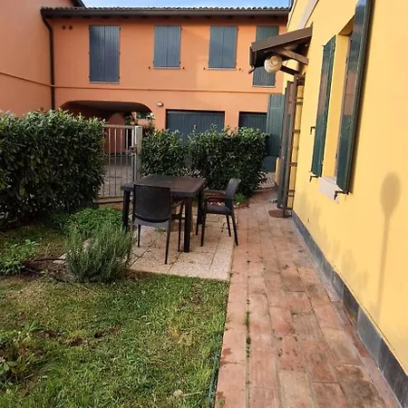 Apartamento Casa Anna - Piano T E Giardino